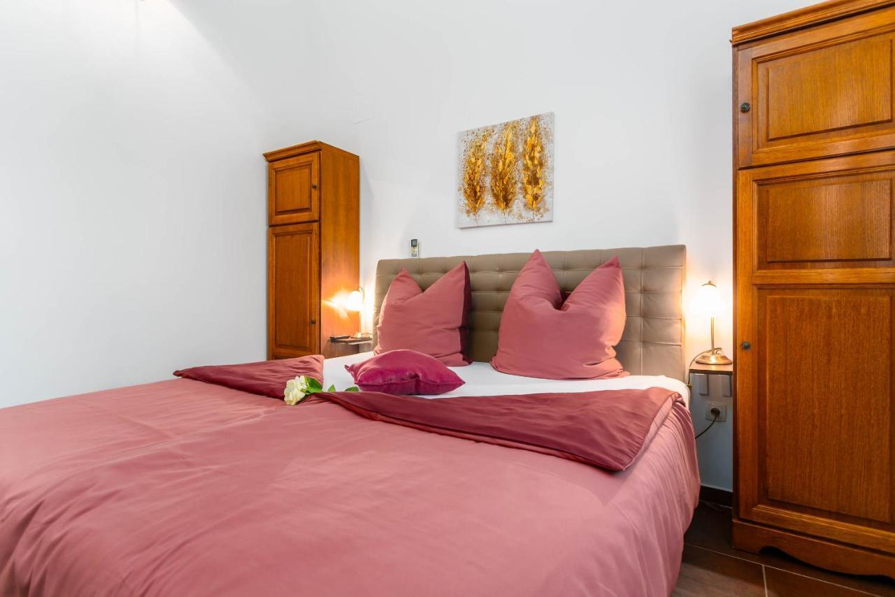 Villa Kamenica Kras ภายนอก รูปภาพ